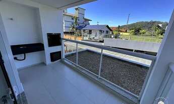 Imagem 2: Apartamento no centro com 2 dormitórios sendo 1 suíte