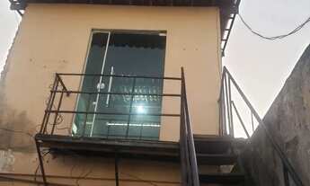 Imagem 2: Aluga-se minha casa de cima mobiliada e dois quartos , cozinha e sala , banheiro