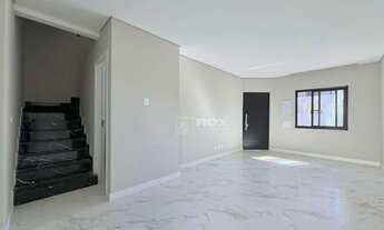 Imagem 3: Sobrado com 3 quartos à venda, 129 m² por R$ 755.000 - Santa Felicidade - Curitiba/PR