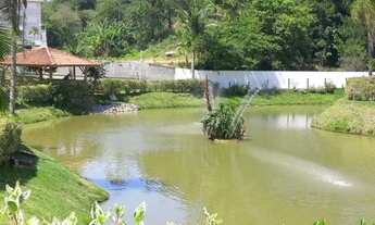 Imagem 2: Procuro menina para dividir apto