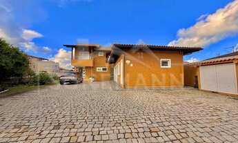 Imagem 2: Imóvel para venda possui 315 metros quadrados com 5 quartos