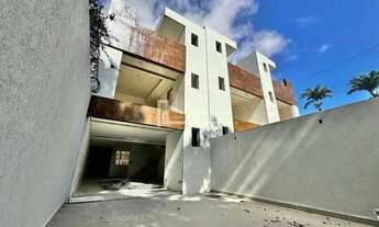 Imagem: Casa à Venda no bairro Santa Mônica, 3