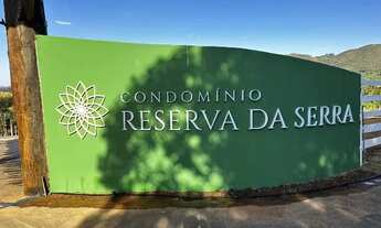 Imagem 2: Lote em condomínio fechado