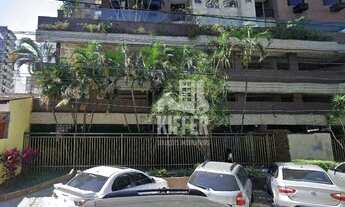 Imagem 2: Apartamento 2 Quartos em Icaraí Amplo, Varanda e Vaga de Garagem