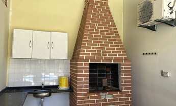 Imagem: Casa de praia na quadra do mar