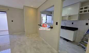 Imagem 6: Casa Duplex no Residencial Santa Mônica com 3 Qts sendo 1 Suíte com Closet e Varanda