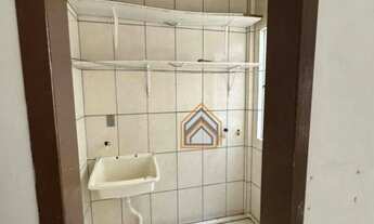 Imagem 2: Apartamento com 2 dormitórios para alugar, 52 m² por R$ 1.250/mês - Sumaré - Alvorada/RS