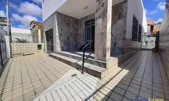 Imagem: Casa com 3 quartos para venda ou aluguel