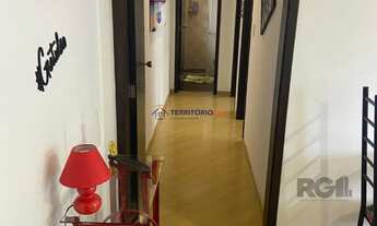 Imagem 3: Apartamento de 2 dormitórios, sala, cozinha, banheiro, área de serviço com vaga de garagem