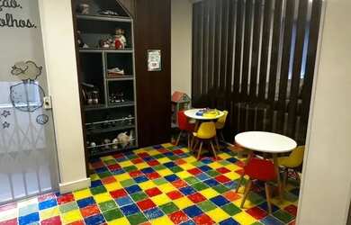 Imagem 3: Apartamento com 3 dormitórios sendo 1 suíte e 2 vagas de garagem em Joinville/SC