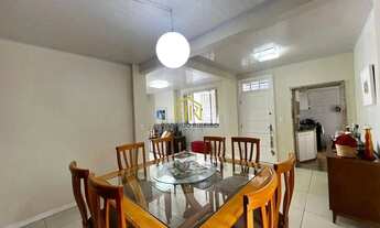 Imagem 6: Casa 03 Dorm. com amplo quintal na Agronômica