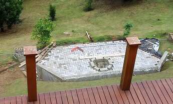 Imagem 2: Casa de condomínio em Rua Principal - Jardim do Embaixador - Campos do Jordão/SP