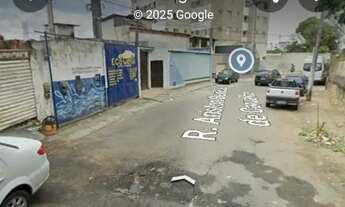 Imagem 2: Prédio em brotas