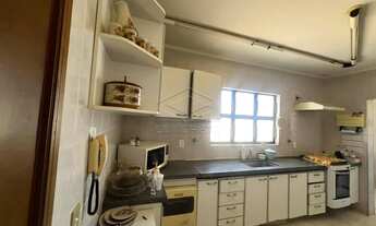 Imagem 6: Apartamento com sacada em andar alto - Edifício Maracaí