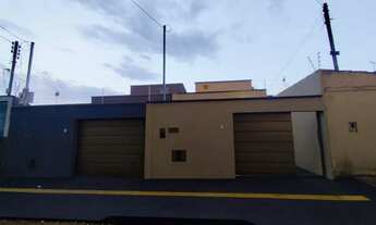 Imagem: Casa 2 Quartos com Suíte à Venda - Residencial