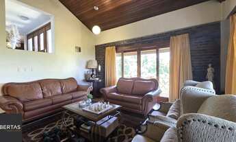 Imagem 6: Belíssima residência com 4 dormitórios, 2 suítes com closet e vista deslumbrante