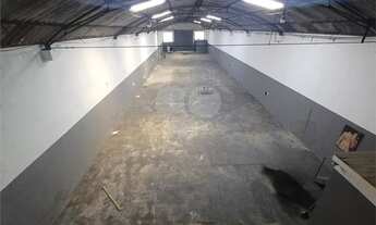 Imagem 3: Galpão para locação na Vila Guilherme com vão livre, escritórios e excelente acesso