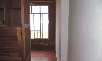 Imagem 6: Kitnet/conjugado para venda possui 33 metros quadrados em C - Araruama - RJ