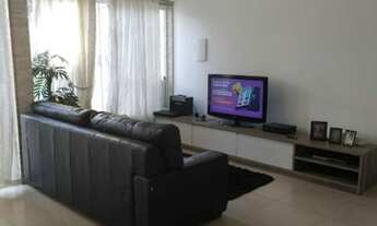 Imagem 2: Casa à venda na Rua Júlio Rinaldi, Vila Salete, São Paulo - SP