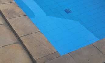 Imagem: Casa Térrea com piscina para venda com