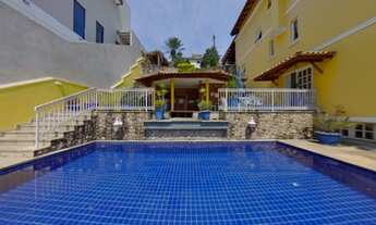 Imagem 2: Espetacular casa em condomínio fechado no Horto