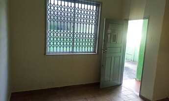 Imagem 4: Casa térrea de 01 quarto, em local tranquilo e fácil acesso a outros bairros e próxima da