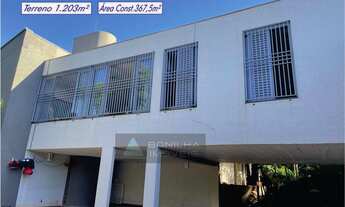 Imagem 2: Casa para venda tem 367 metros quadrados com 4 quartos em Jardim Recreio - Ribeirão Preto