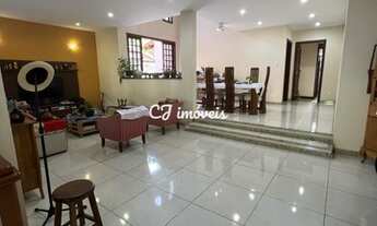 Imagem 2: Casa com 05 quartos na Freguesia de Jacarepaguá