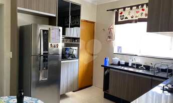 Imagem 4: Imóvel residencial no bairro de Santa Terezinha com ótima localização