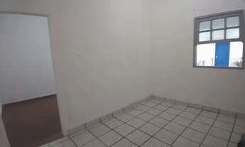 Imagem 3: Casa com 3 dormitórios para alugar, 100 m² por R$ 900,00 - Vila Bocaina - Mauá/SP