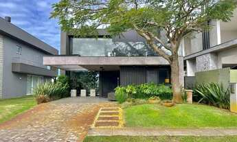 Imagem: Casa em Condominio 4 Dorm. - Bairro Santa