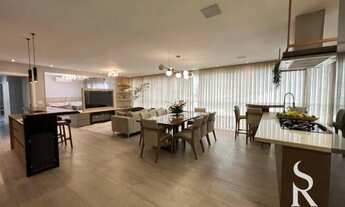 Imagem 3: Apartamento para aluguel possui 179 metros quadrados com 4 quartos