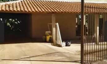 Imagem 3: Casa no lago Corumbá 4