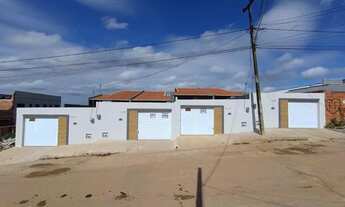 Imagem 2: Casa para venda com 87 metros quadrados com 3 quartos em Ancuri - Itaitinga - CE