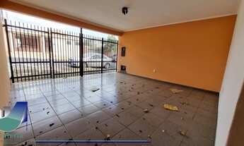 Imagem 1: RIBEIRÃO PRETO - Casa Padrão - JARDIM ANHANGÜERA
