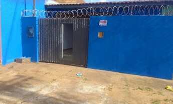 Imagem 3: Casa em ponta pora no centro