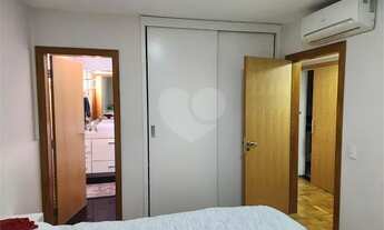 Imagem 7: Apartamento em Região Nobre de São Paulo 3 Dormitórios 1 Suíte e 2 Vagas Demarcadas