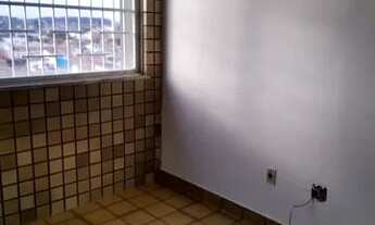 Imagem 6: Vendo Apto 3/4 + dependência Alphaville I na Av. Saneamento, c/ gás