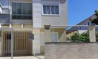 Imagem 2: Sobrado para venda tem 178 metros quadrados com 3 quartos