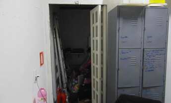 Imagem 5: Ponto comercial/Loja/Box para venda possui 120 metros quadrados com 4 quartos