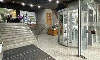 Imagem 4: Vendo sala comercial no Centro de Porto Alegre, andar alto, vista