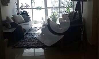 Imagem 2: Apartamento à venda em Moema de 164m² com 4 dormitórios, 1 suíte e 2 vagas