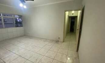 Imagem 1: Apartamento para venda possui 70 metros quadrados com 2 quartos em Encruzilhada - Santos