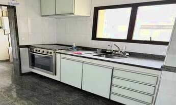 Imagem 7: Apartamento 2 dormitórios com armários sendo 1 suíte, 1 vaga de garagem fixa e Lazer com