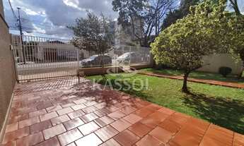 Imagem 2: Casa térrea no Bairro Neva com terreno de 660m², próximo ao ginásio da Neva