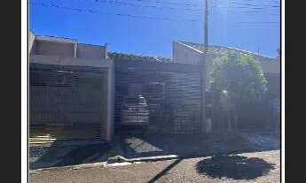 Imagem: LONDRINA - Casa Padrão - LOTEAMENTO CHAMONIX