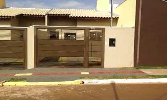 Imagem: Casa Seminário px UCDB bem localizada