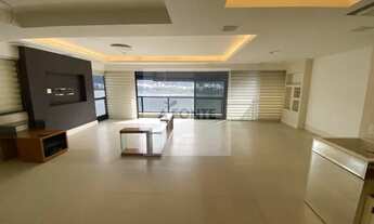 Imagem 2: Apartamento para venda tem 230 metros quadrados com 4 quartos em Lagoa - Rio de Janeiro