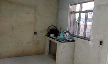 Imagem 6: Vendo casa em fase de acabamento