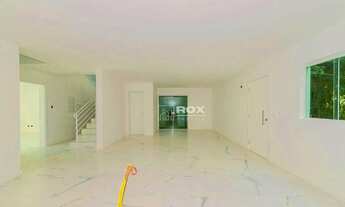 Imagem 3: Casa com quintal, 4 suítes à venda - Santa Felicidade - Curitiba/PR